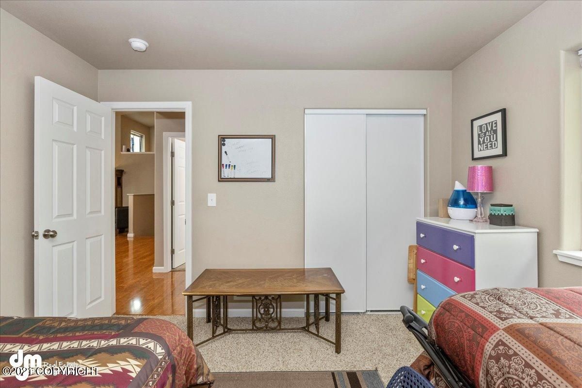 4001 E Ruth Dr, Wasilla, AK 99654